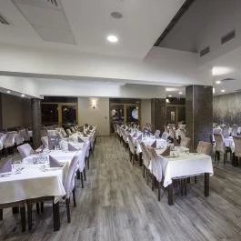 Colosseum Wellness Hotel Mórahalom - Vendéglátás