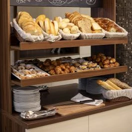 Colosseum Wellness Hotel Mórahalom - Vendéglátás