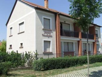 Jázmin Vendégházak & Apartmanok Mórahalom