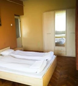 Jázmin Vendégházak & Apartmanok