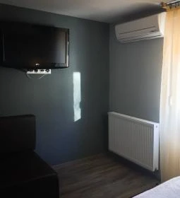 Jázmin Vendégházak & Apartmanok