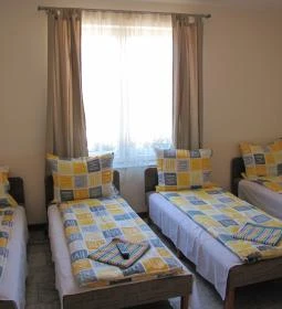 Móra-Fészek Vendégház 