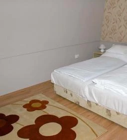 Udvarház Apartman