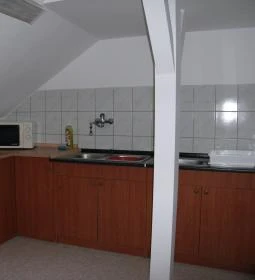 Vadvirágos Pihenőhely