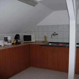 Vadvirágos Pihenőhely Mórahalom - Belső