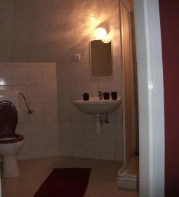 Vadvirágos Pihenőhely