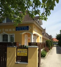 Óvár Apartman