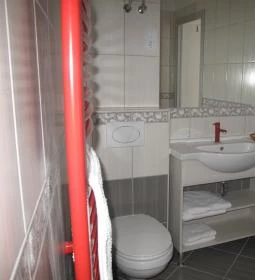 Riviéra Rooms Vendégszobák