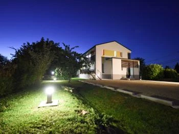 Suri Bau Apartman Mosonmagyaróvár