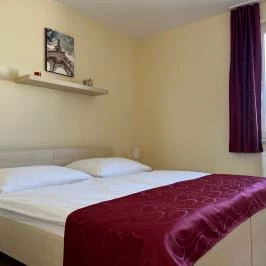 Suri Bau Apartman Mosonmagyaróvár - Szobák