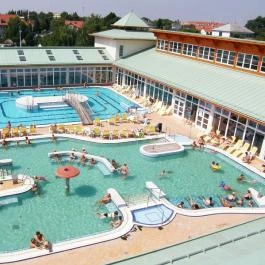 Thermal Hotel Superior Mosonmagyaróvár Mosonmagyaróvár - Medence/kert