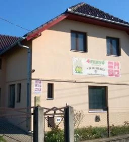 4Fenyő Magánszállás 