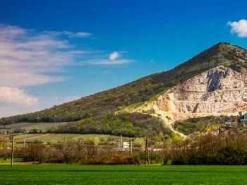 Szársomlyói Kőfejtő Nagyharsány