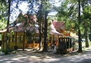 Háromforrás Étterem Kőkapu Nagyhuta