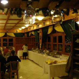 Háromforrás Étterem Kőkapu Nagyhuta - Egyéb