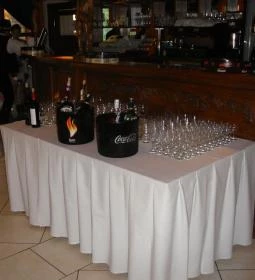 Háromforrás Étterem Kőkapu 