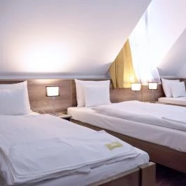 Kőkapu Vadászkastély és Hotel & Apartments Nagyhuta - Szobák