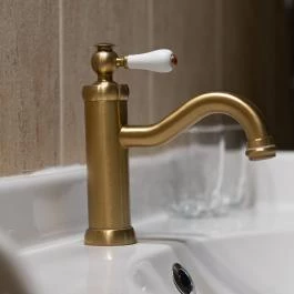 Kőkapu Vadászkastély és Hotel & Apartments Nagyhuta - Szobák