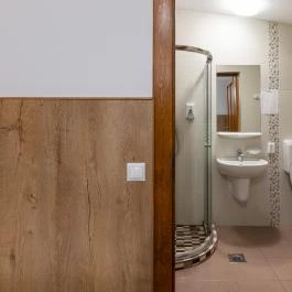 Kőkapu Vadászkastély és Hotel & Apartments Nagyhuta - Szobák