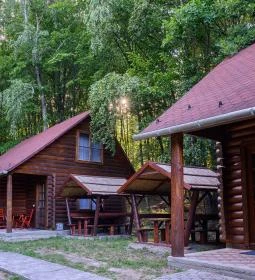 Kőkapu Vadászkastély és Hotel & Apartments