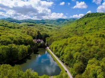 Áfonyás-tó Nagyhuta