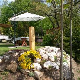 Moson Patak Vendégház Nagymaros - Medence/kert