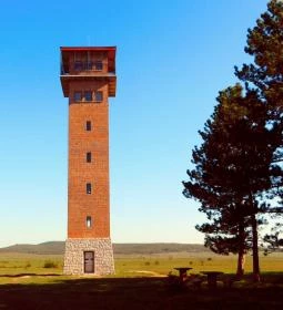 1. legjobb látnivaló: Nagyvázsonyi katonai torony kilátó