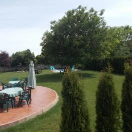 Hétkanyar Vendégház Nagyvázsony - Medence/kert