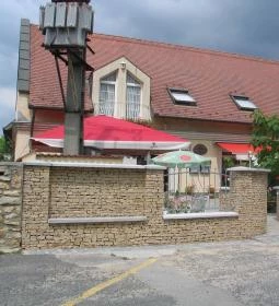 Malomkő Panzió