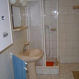 Fónagy Vendégház Nagyvisnyó - Fürdőszoba