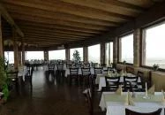 Hilltop Étterem Neszmély