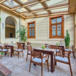 Főnix Wellness Resort Nógrádgárdony - Medence/kert