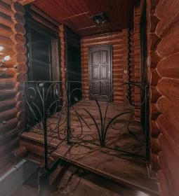 Medulienka Rönkház