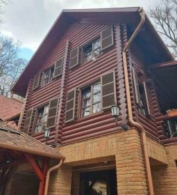 Medulienka Rönkház