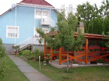 Tádé Vendégház Noszvaj