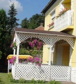 Virágos Vendégház