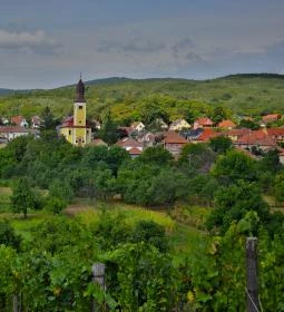 6. legjobb látnivaló: Noszvaji református templom