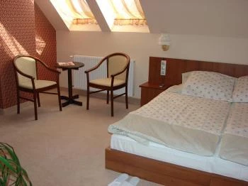 Szent Flórián Fogadó Nőtincs