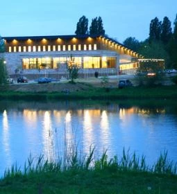 Sárkány Apartman & Kemping