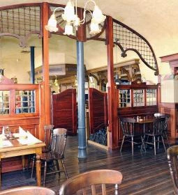 John's Pub & Restaurant