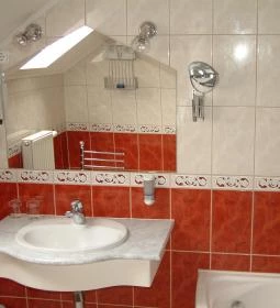 Hotel Continent Szálloda