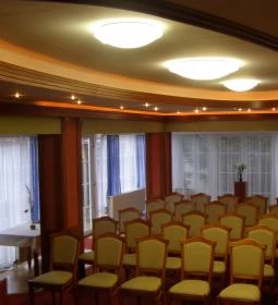 Hotel Continent Szálloda