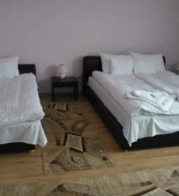 Pazonyi Fogadó & Étterem