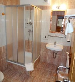 Szél Fiai Fogadó & Cellárium