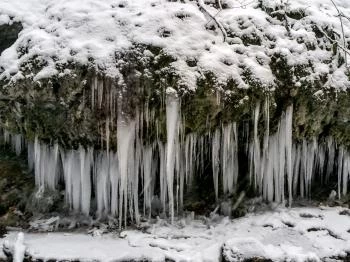 Csepegő-szikla Óbánya