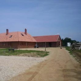 Szekeres Lovasfarm Ôriszentpéter - Medence/kert