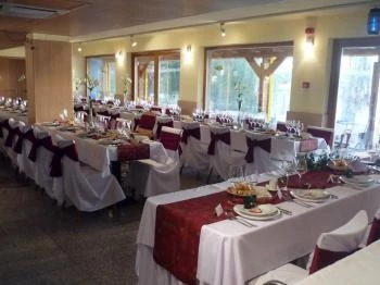 Hotel Corvus Aqua étterme Orosháza