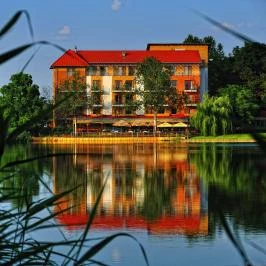 Hotel Corvus Aqua Orosháza - Külső kép