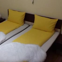 Neon 2 Vendégház Orosháza - Szobák