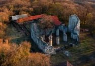 Oroszlány - Vértesszentkereszti bencés apátsági templomrom